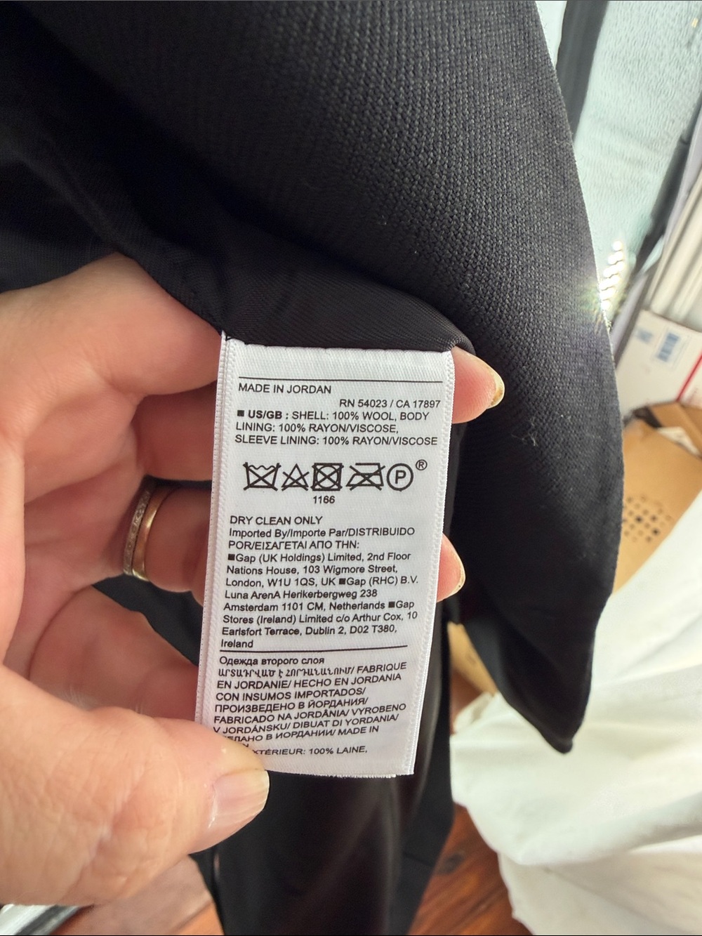 Banana Republic Lido Sculpted wool single button black professional blazer sz 12 - Picture 8 of 8